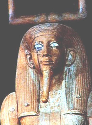 По одной из древних египетских легенд государство Египет создали девять Белых Богов. Тексты на стенах древних пирамид гласят, что боги имели синие или зелёные глаза, а Диодор Сицилийский утверждал, что египетская Богиня охоты и войны Нейт была голубоглазой.