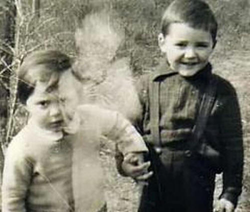 Что наука и логика говорят о существовании привидений