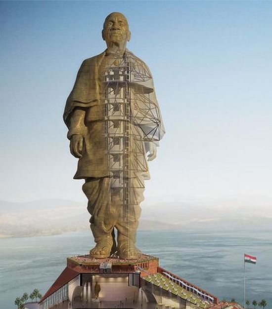 В Индии в этом году закончат строительство самой большой статуи в мире