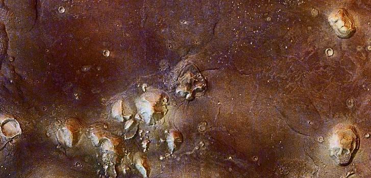 Ученый рассказал, где на Марсе смогут жить люди