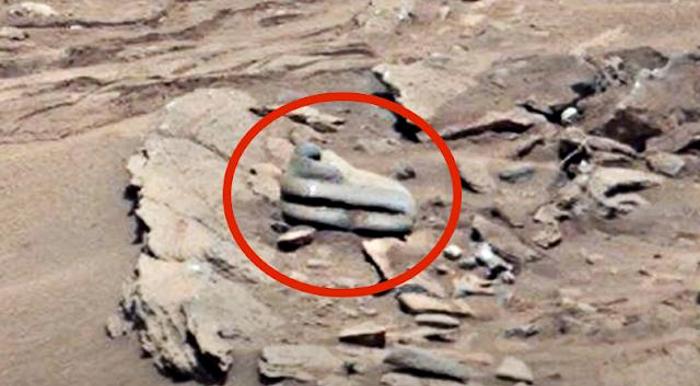 Уфолог обнаружил на Марсе «древний артефакт»