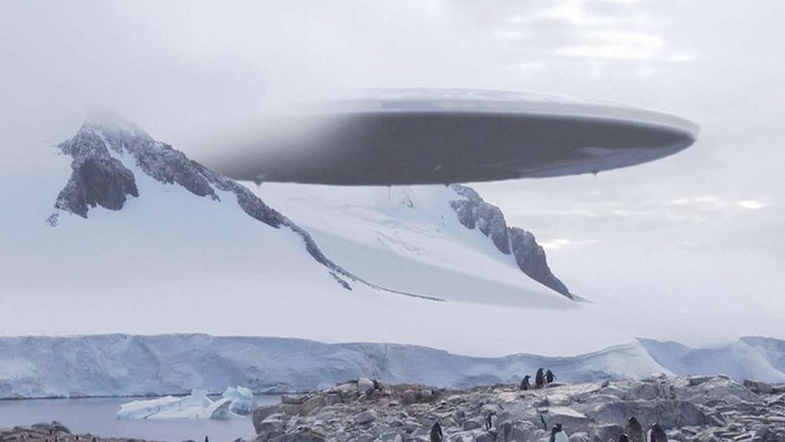 На спутниковых снимках Антарктиды уфологи разглядели НЛО