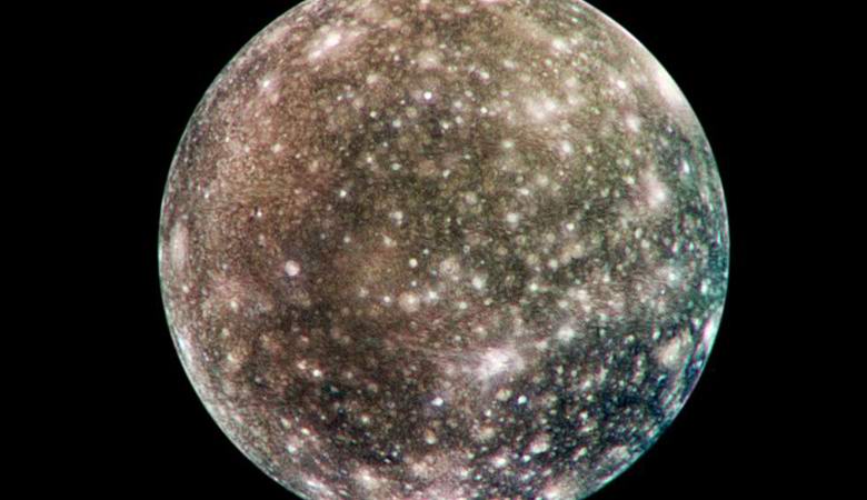 Блестящий черный купол нашли на поверхности спутника Юпитера