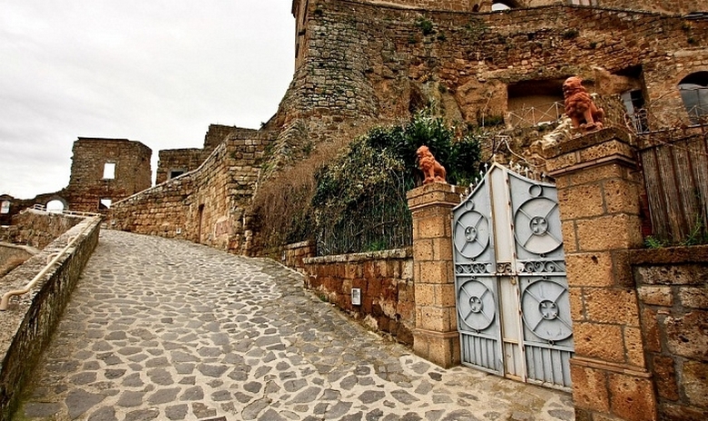 Древний город этрусков - Чивита ди Баньореджо
