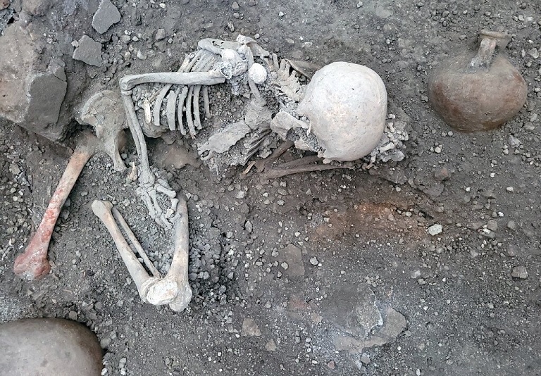 Уникальные артефакты и страшное прошлое оживают в Помпеях