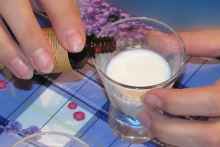 Как проверить натуральность молока