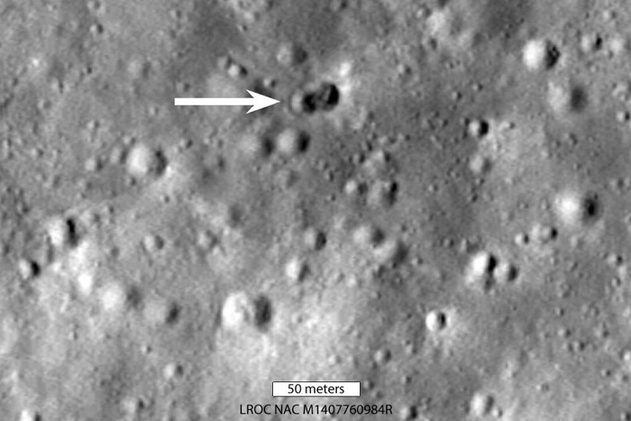 Астрономы нашли на Луне кратер от падения загадочной ракеты