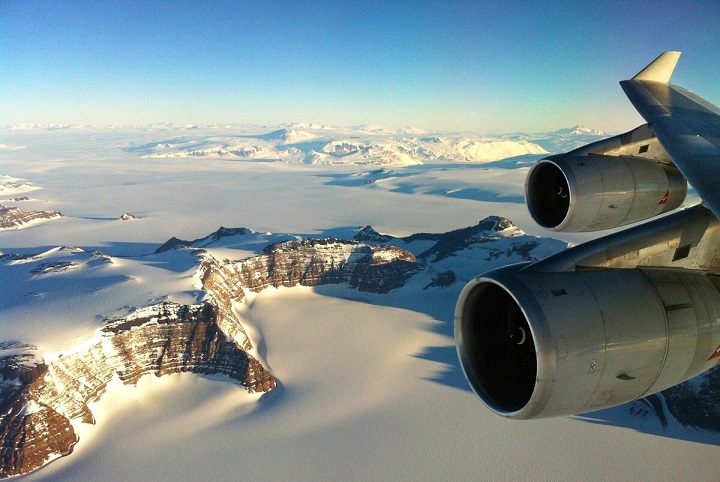 Эксперты рассказали, почему над Антарктидой не летают самолеты