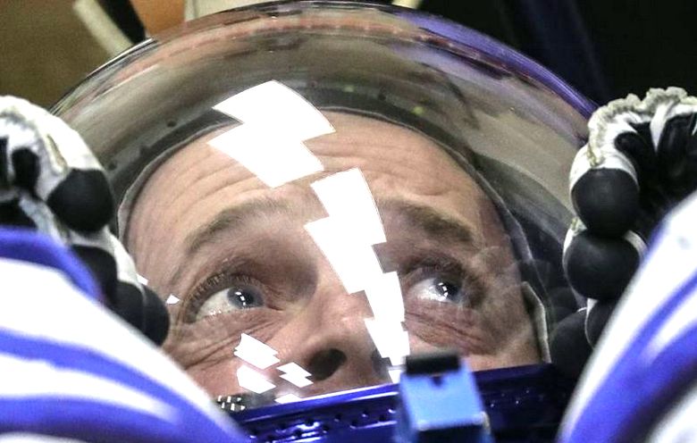 Члены экипажа МКС теряют зрение: причины пока не ясны