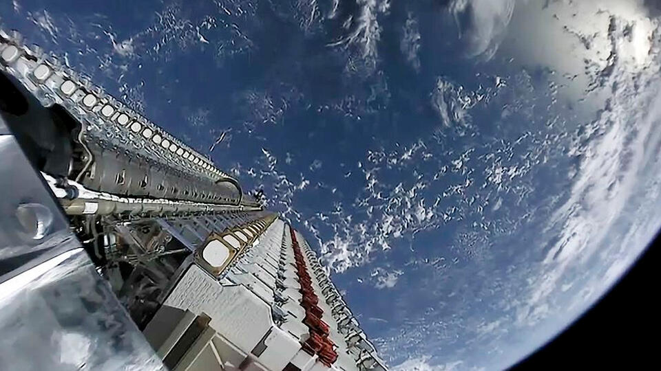 SpaceX РїРѕС‚РµСЂСЏР»Р° 40 СЃРїСѓС‚РЅРёРєРѕРІ Starlink РёР·-Р·Р° РіРµРѕРјР°РіРЅРёС‚РЅРѕР№ Р±СѓСЂРё
