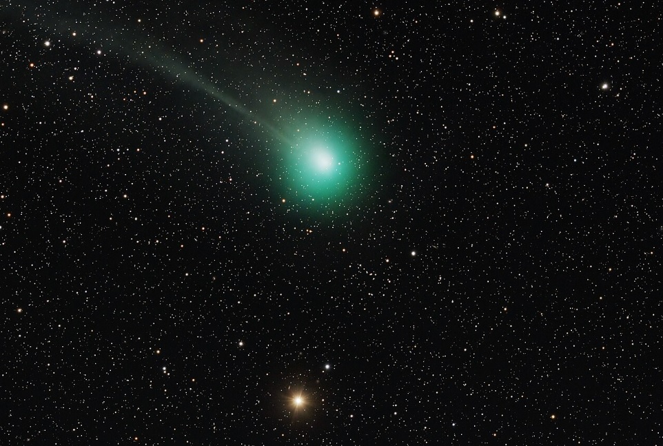 Комета Понса-Брукса промчится рядом с Землей в апреле 2024 года