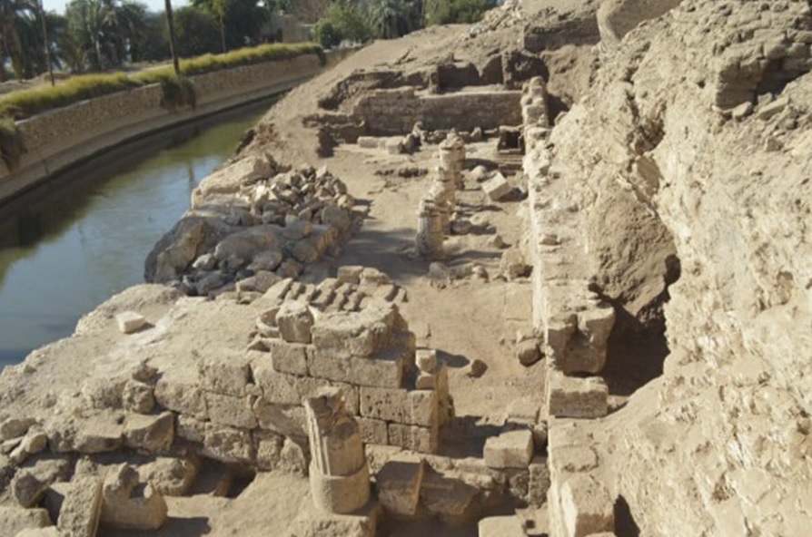 В Египте археологи обнаружили руины храма Исиды и множество других артефактов