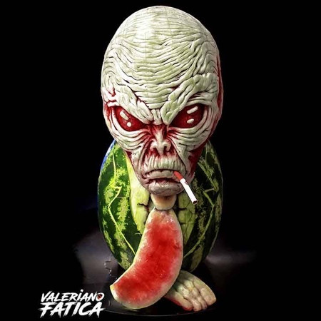 Невероятная резьба по арбузу