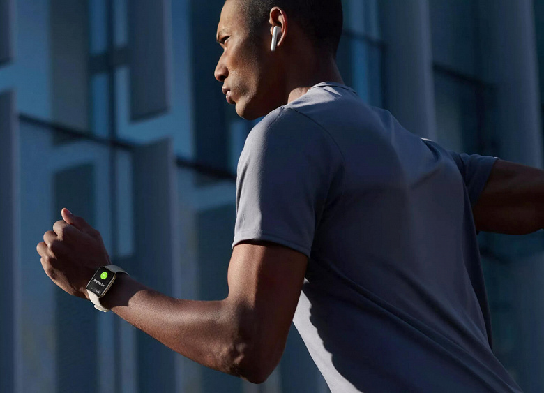 Умные часы Oppo Watch вышли в Европе