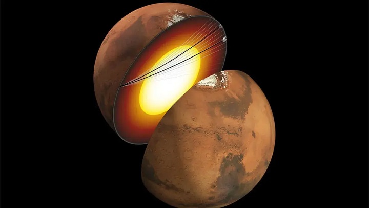 Расплавленный слой силикатов в основании мантии Марса обнаружили ученые